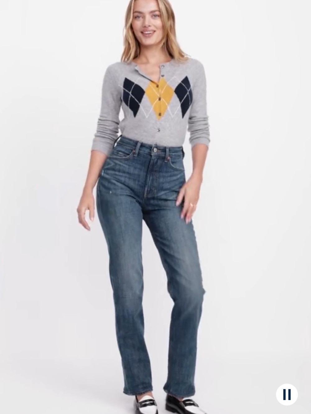 Old Navy Extra High-Rise Straight Jeans Size 8 Medium Wash NWT